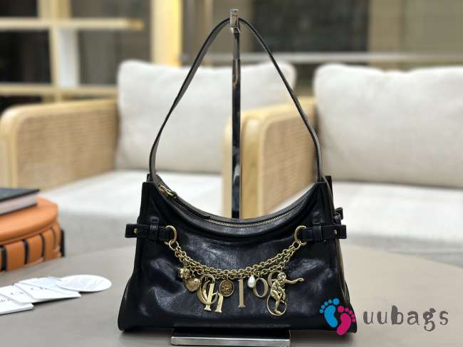 Uubags Small Chloe Charms Shiny Leather Shoulder Bag In Black 13x24x11cm - 1