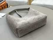 Uubags Chloe medium Marcie hobo bag in grey suede leather 28x21x10cm - 4