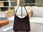 Uubags Chloe medium Marcie hobo bag in dark chocolate suede leather 28x21x10cm - 6