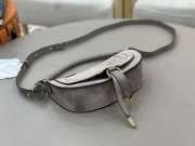 Uubags Chloe mini Marcie shoulder bag in grey suede leather 25x15x7cm - 5