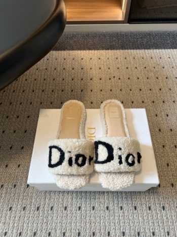 Uubags DiorAlps Dway Slide Ecru Intarsia Sheepskin Shearling