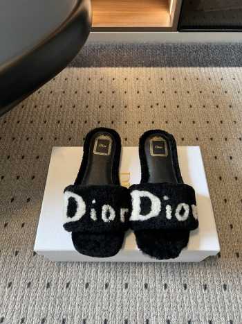 Uubags DiorAlps Dway Slide Black Intarsia Sheepskin Shearling
