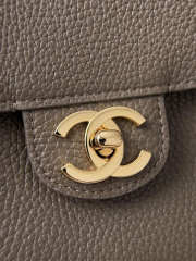 New Arrivals 2026 Chanel Maxi flap bag calfskin with grain effect & gold metallic in light brown 26x38.5x11cm - 5
