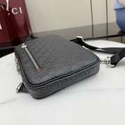 Uubags Gucci GG Emblem medium crossbody bag in black smooth leather 17x28x3cm - 6