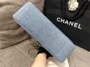 Uubags Chanel large classic handbag 11.12 blue denim & gold-colored metal 30cm - 3