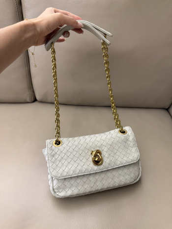 Uubags Bottega Veneta Baby Madison Bag In White 22.5x4.5x13cm