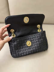 Uubags Bottega Veneta Baby Madison Bag In Black 22.5x4.5x13cm - 4