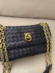 Uubags Bottega Veneta Baby Madison Bag In Black 22.5x4.5x13cm - 6
