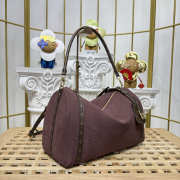 New Arrivals 2026 Louis Vuitton M26358 MM Express Bag In Carmin Suede Calfskin 36x24x18.5cm - 6